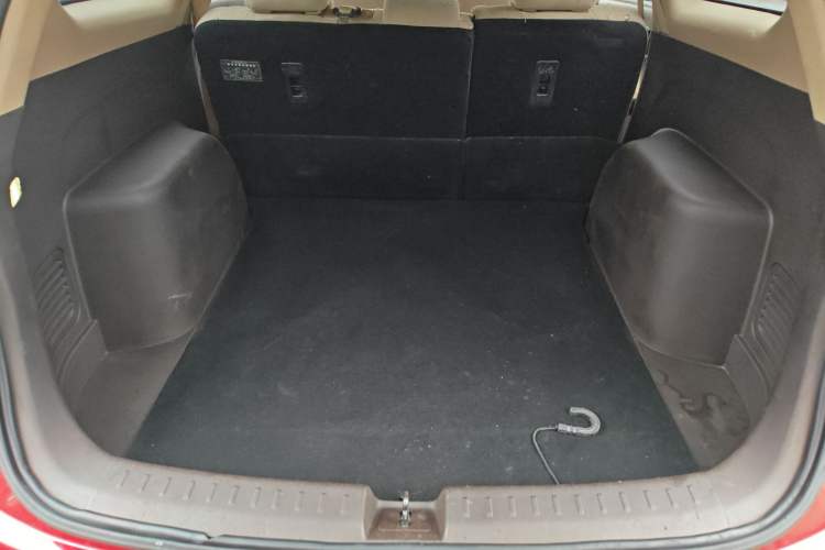 Used Baojun 310W 2017 1.5L Manual Comfort Version China V
