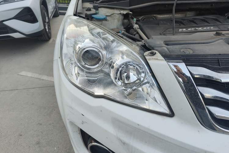 Used Haval H6 2015 Upgraded Model 1.5T Manual Two-Wheel Drive Elite Version