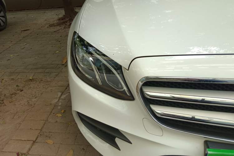 Used Mercedes-Benz E-Class 2020 E 300 L Sporty and Stylish Model
