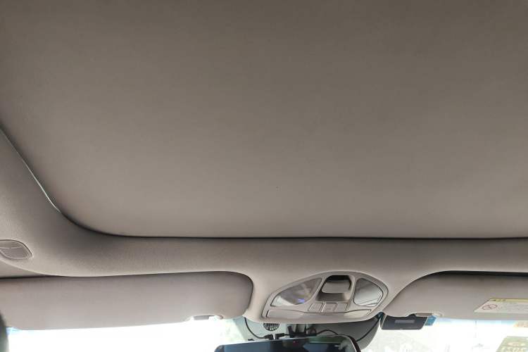 Used Hyundai Santa Fe 2013 2.0T Automatic All-Wheel Drive Top Trim Headliner