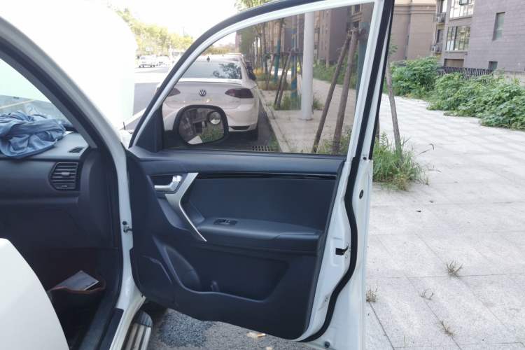 Used Chery Tiggo 3 2016 1.6L CVT Luxury Edition