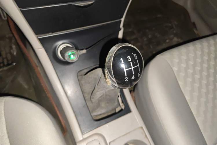 Used Geely Auto Vision 2012 1.5L CVVT Standard Edition
