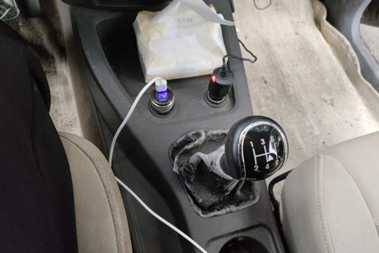 Used Wuling Hongguang 2015 1.2L S Base Model China IV
