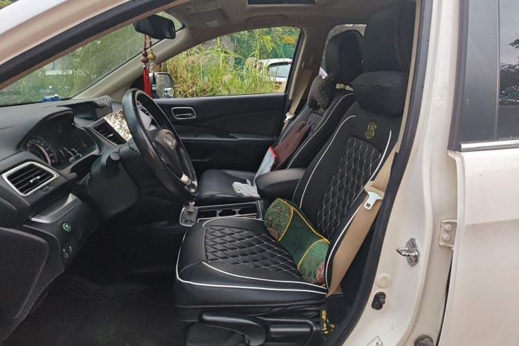 Used Honda CR-V 2016 2.0L two-wheel drive Urban Edition
