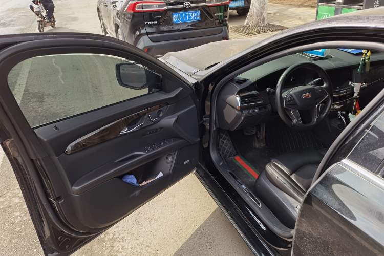 Used Cadillac CT6 2021 28T Luxury Version
