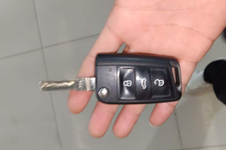 Used Volkswagen Lamando 2015 230TSI DSG Fashion Edition
