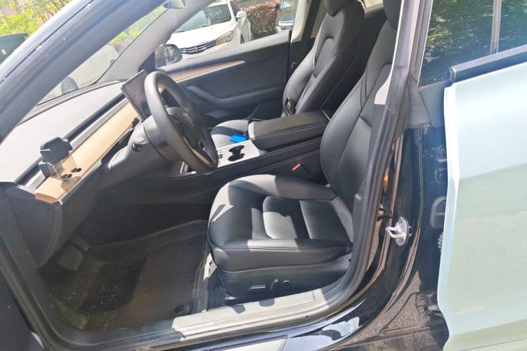 Used Tesla Model 3 2022 Rear-Wheel-Drive Version