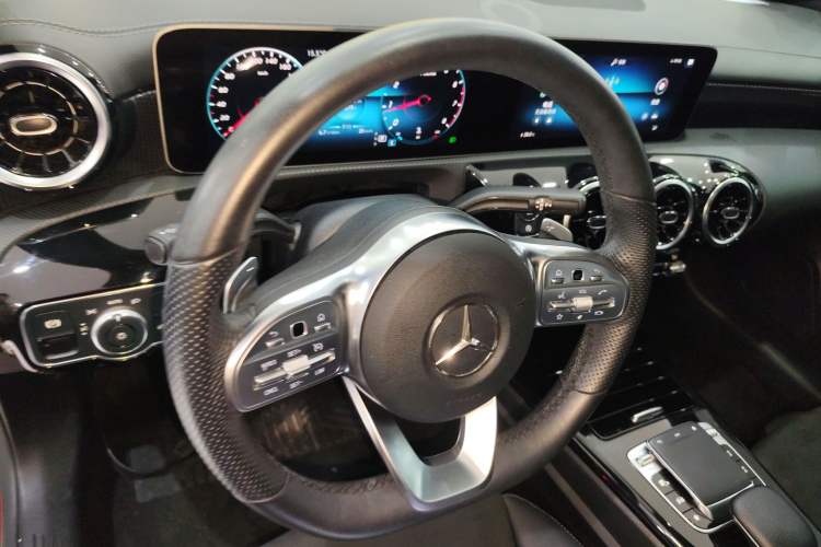 Used Mercedes-Benz A-Class 2019 Restyled A 200 L Sport Sedan Steering Wheel