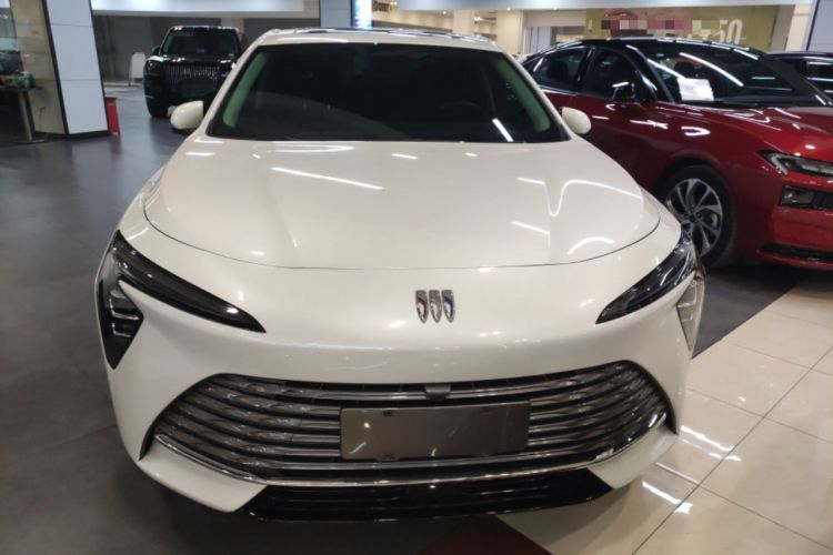 Used Buick LaCrosse 2023 28T Prestige Edition
