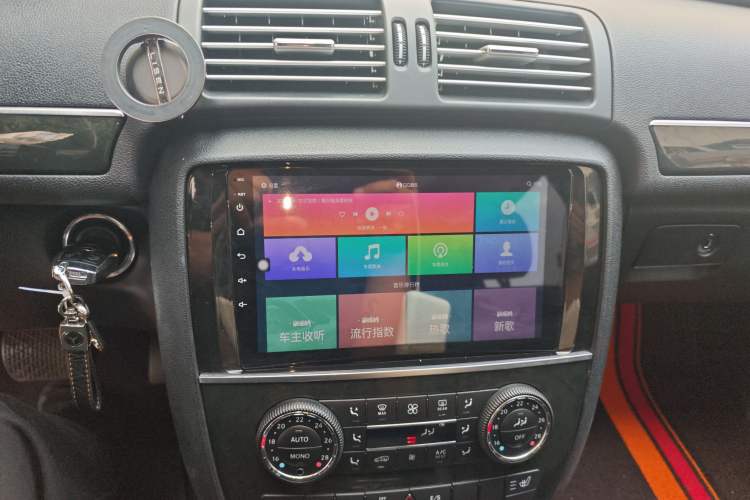 Used Mercedes-Benz R-Class 2017 R 320 4MATIC Business Edition Prestige Model