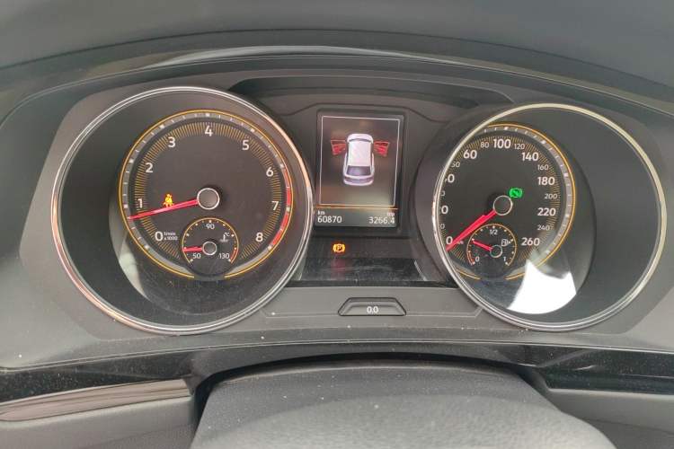 Used Volkswagen Tiguan L 2019 Revised Version 330TSI Automatic Two-Wheel Drive Panoramic Comfort Edition China V Standard Instrument Cluster