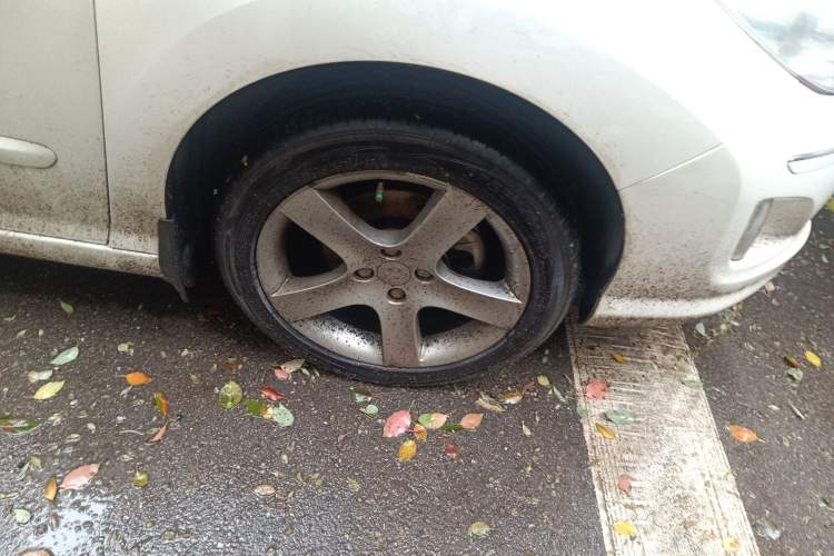 Used Peugeot 408 2013 2.0L Automatic Comfort Edition
