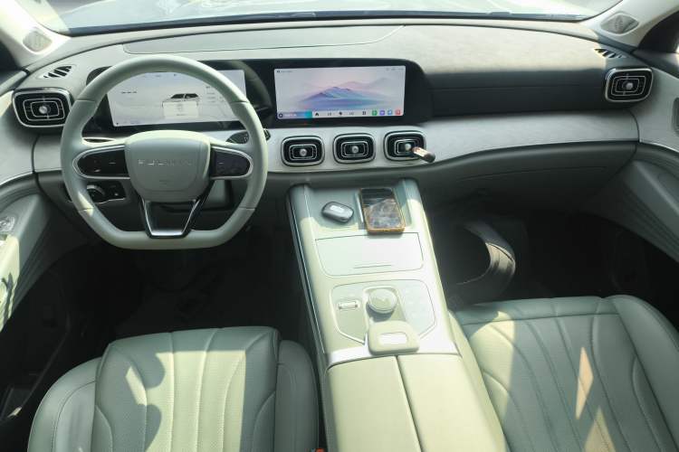 Used Chery Fengyun T10 2024 210 Luxury Edition