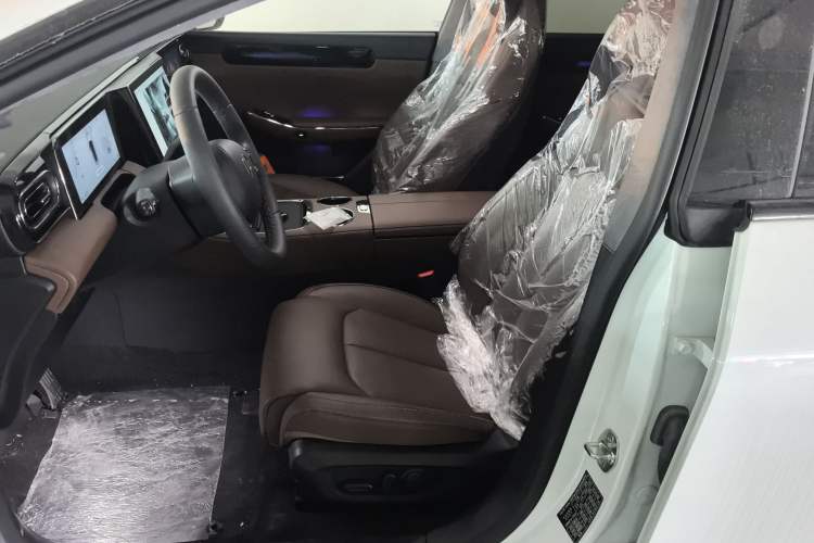 Used Leapmotor C01 2023 630 All-Wheel-Drive Performance Version