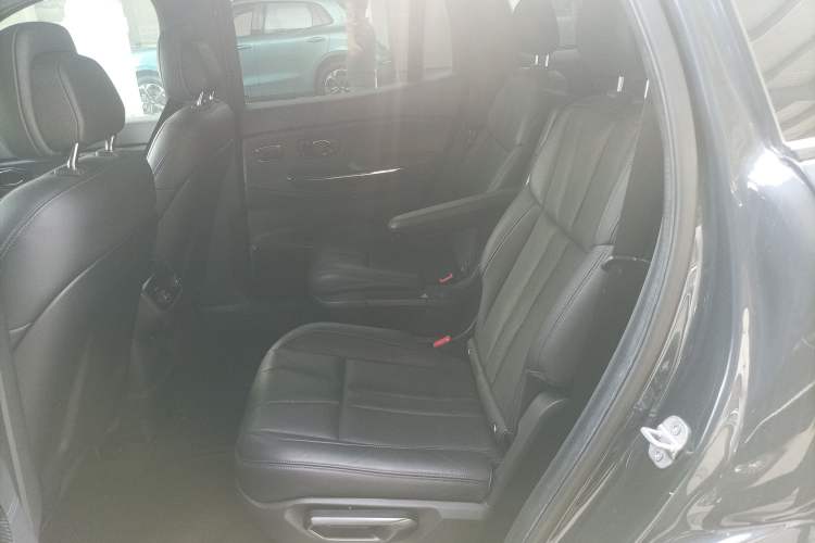 Used Nio ES8 2022 100kWh Signature Edition Six-Seater Left Rear Seat