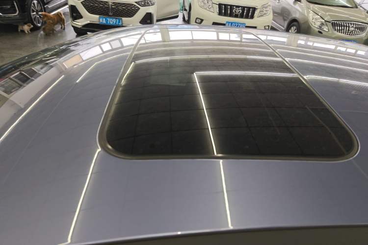 Used Nissan N6 2026 Model 180 Max Roof