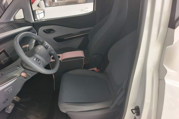 Used Wuling NAMMIEV 2022 Enjoyment Model
