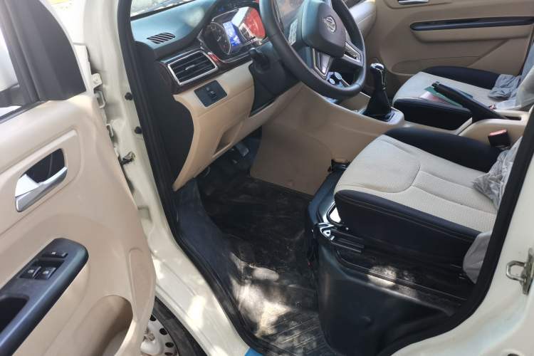 Used Kuayue Kuayue Xing V5 2022 1.5L Enjoyment Model 5-7 Seater Passenger Vehicle JL473QH