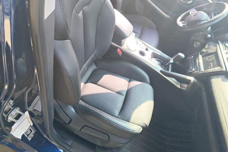 Used Renault Kadjar 2017 2.0L Two-Wheel-Drive Leading Edition