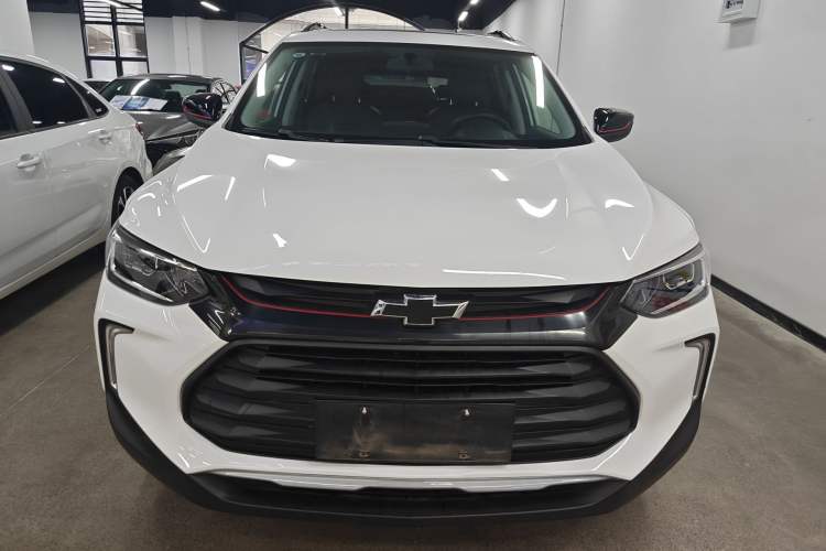 Used Chevrolet Trax 2019 Redline 325T Automatic Fun Edition China VI Standard Front