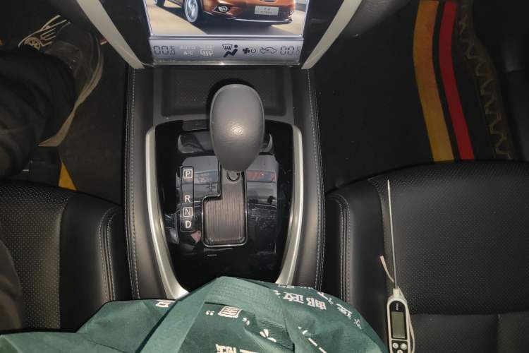 Used Nissan X-Trail 2015 2.0L CVT Comfort MAX Edition 2WD
