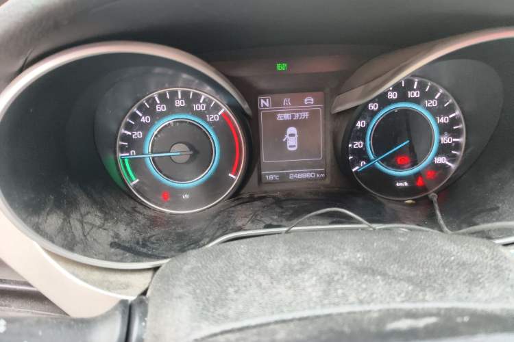 Used Changan Eado New Energy 2022 EV460 Smart Ride-Hailing Edition – Lithium Iron Phosphate