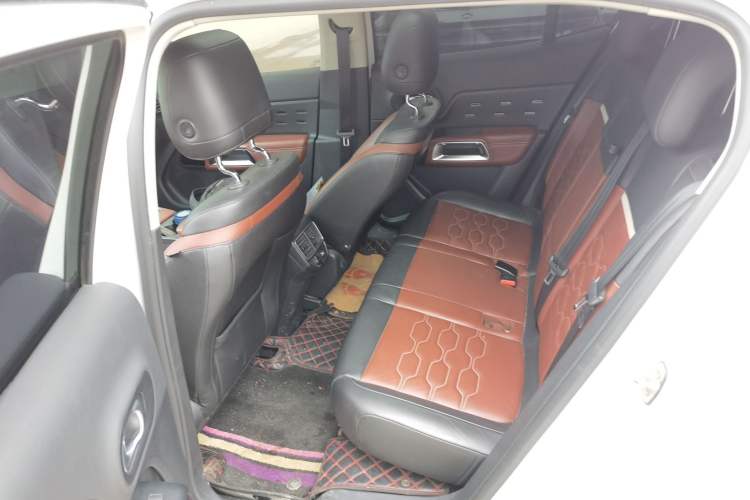 Used Citroen C5 AIRCROSS 2017 380THP Luxury Model Left Rear Seat