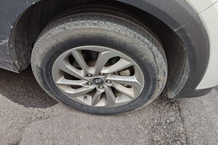 Used Hyundai Tucson 2015 1.6T Dual-Clutch Two-Wheel-Drive Smart Model