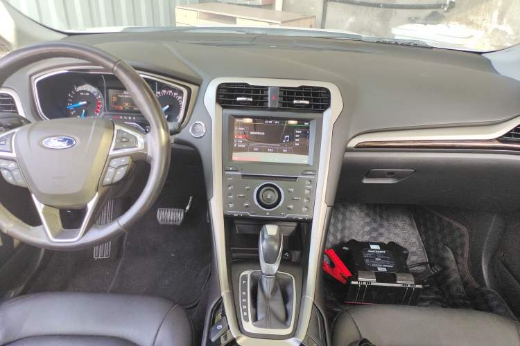 Used Ford Mondeo 2013 2.0L GTDi 200 Fashion Edition
