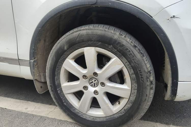 Used Volkswagen Touareg 2014 3.0 TSI New Edition