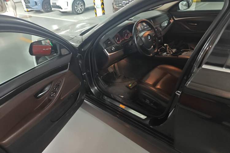 Used BMW 5 Series 2017 525Li Luxury Design Package