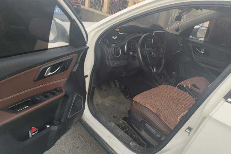 Used Bestune X40 2018 Internet Celebrity Edition 1.6L Manual Luxury Version