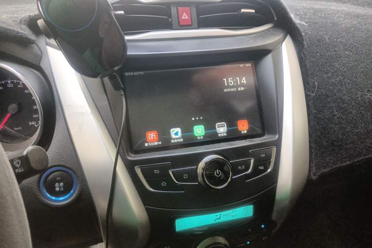 Used BYD Yuan New Energy 2019 EV360 Smart Connect Elite Model Audio And AC Panel