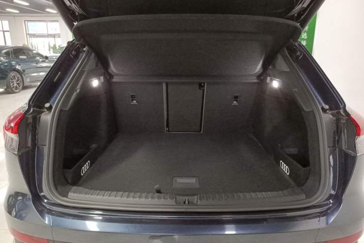 Used Audi Q4 e-tron 2022 40 e-tron Boundary Edition Trunk