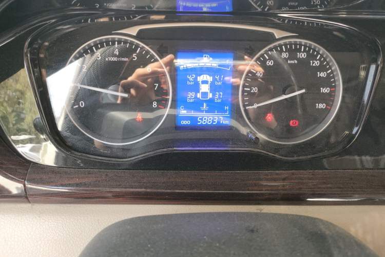 Used CHANGAN KUAYUE Xing V5 2022 1.5L Luxury 5-7 Seater Passenger Vehicle JL473QH Odometer Close Up