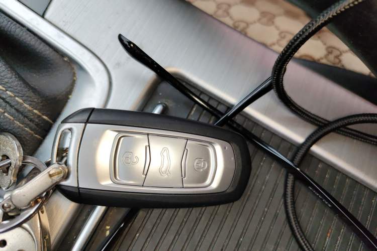 Used Geely Auto Emgrand X7 Sport 2016 1.8TD Automatic Smart Model