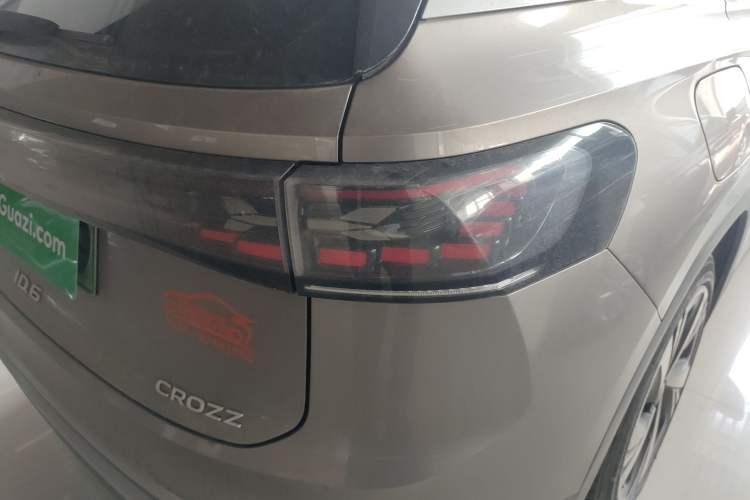 Used Volkswagen ID.6 CROZZ 2021 Long-Range PRO Edition Right Rear Taillight