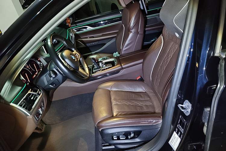 Used BMW 7 Series 2018 730Li Luxury Edition M Sport Package
