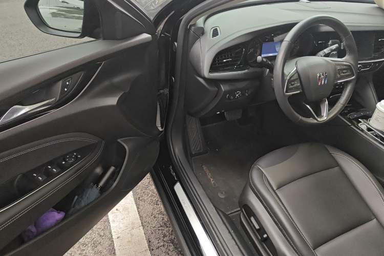 Used Buick Regal 2024 25T Deluxe Edition
