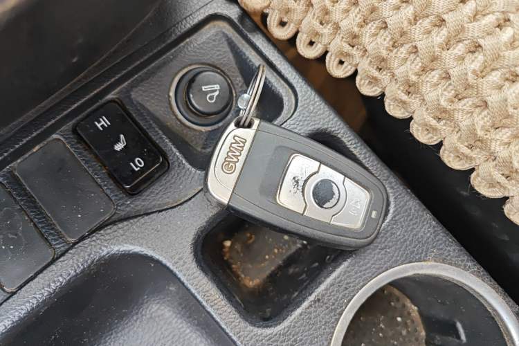 Used Haval H6 2017 Blue Label Sport Edition 1.5T Manual Two-Wheel Drive Elite Model Vehicle Key