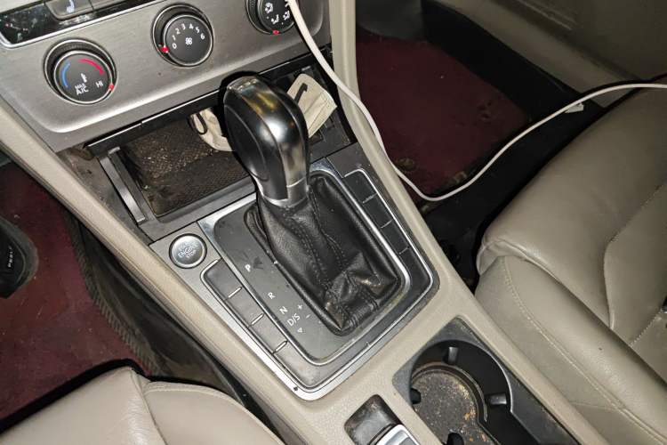 Used Volkswagen Golf 2016 230TSI Automatic Luxury Version