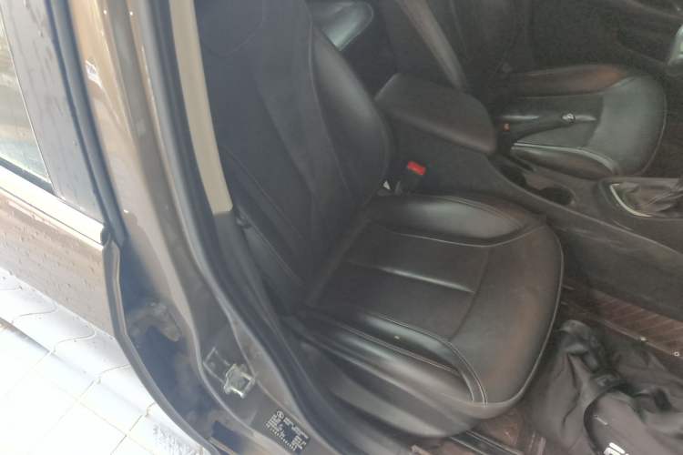 Used Buick GT 2016 18T Dual-Clutch Luxury Model