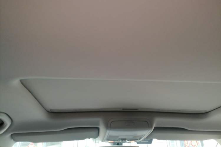 Used Volkswagen Passat 2014 1.8TSI DSG Prestige Navigation Edition Headliner