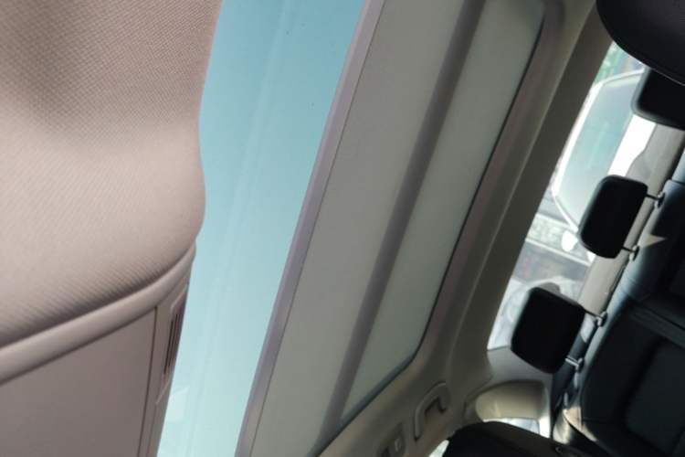 Used Volkswagen Sagitar 2020 200TSI DSG Comfort Version China VI Standard Headliner