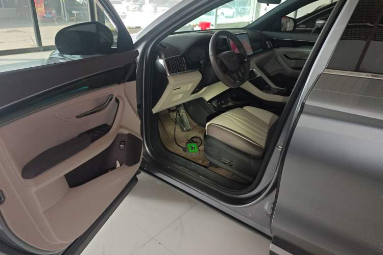 Used BYD Song PLUS New Energy 2025 DM-i 112KM Prestige Model