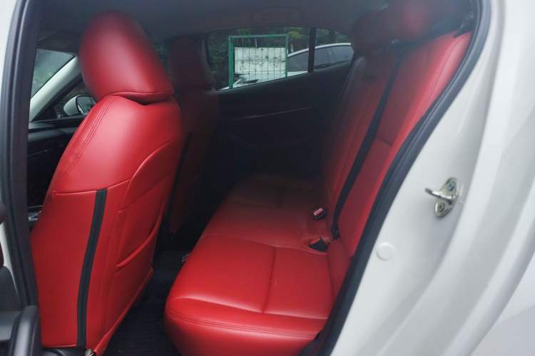 Used Mazda 3 Axela 2023 2.0L Automatic Zhiqing Edition Left Rear Seat