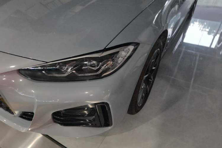 Used BMW i4 2023 eDrive35
