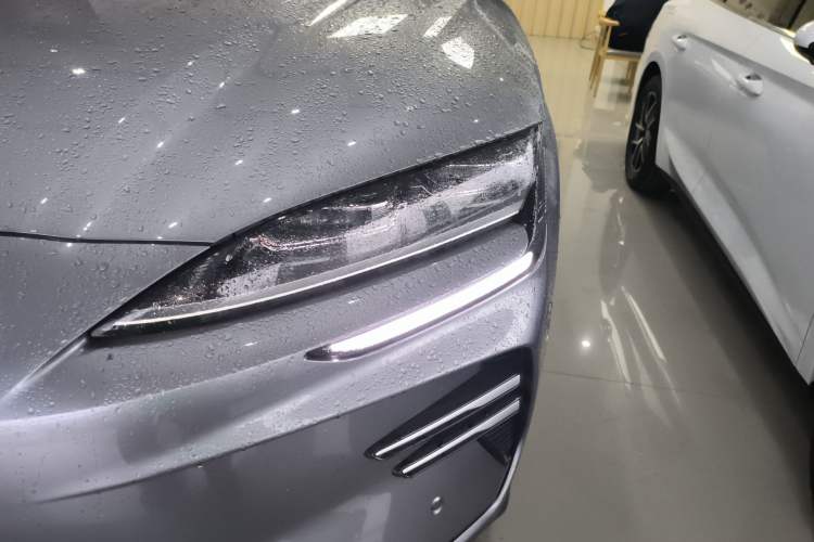 Used BYD Song PLUS New Energy 2025 EV Intelligent Driving Version 520km Premium Model
