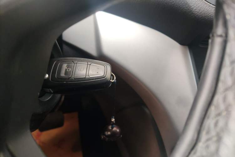 Used Ford Kuga 2015 1.5L GTDi Two-Wheel Drive Fashion Edition