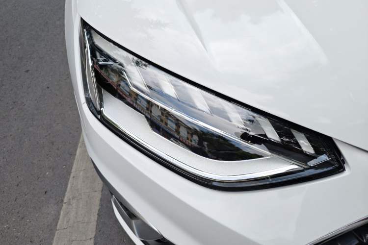 Used Audi A4L 2022 40 TFSI Fashion Dynamic Model
